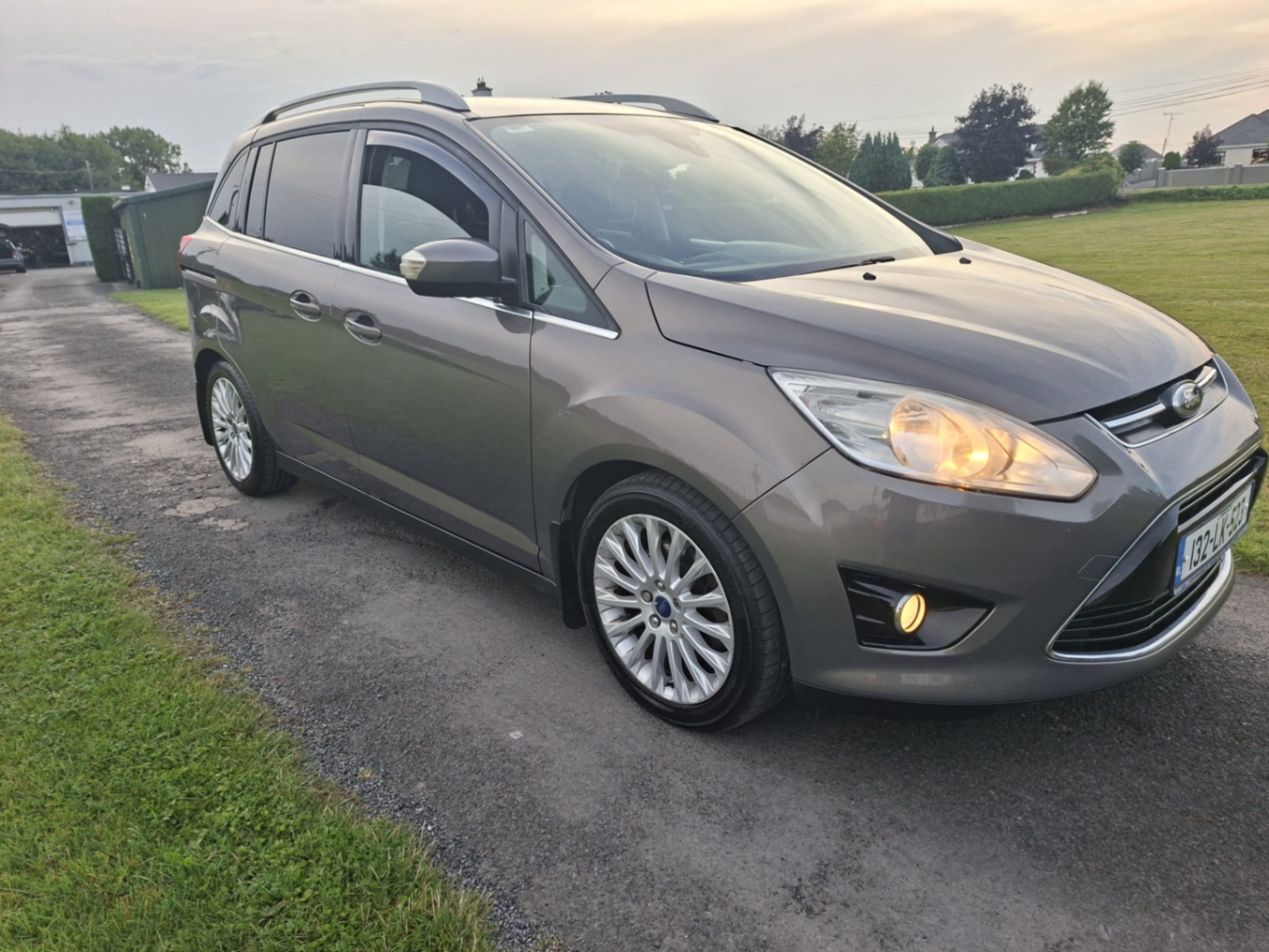 2013 Ford CMax - Image 7
