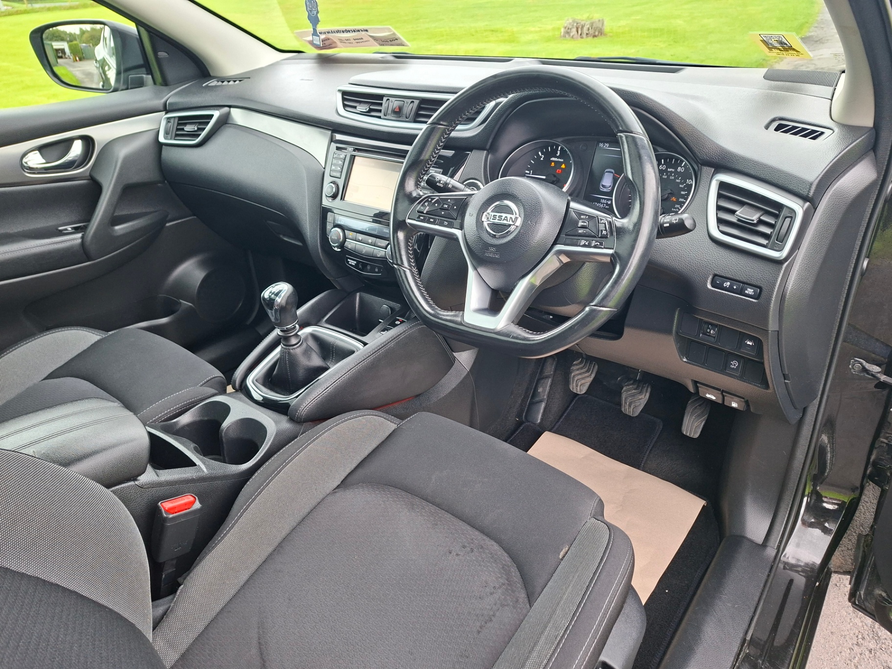 2019 Nissan Qashqai - Image 2